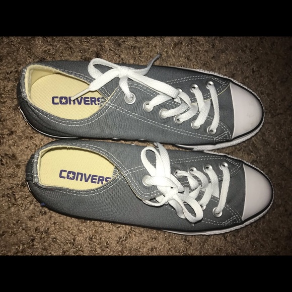 Converse - Picture 1 of 3